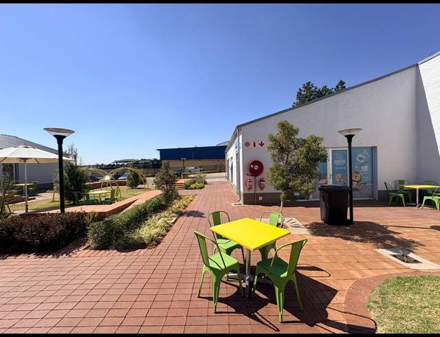 139M² OFFICE TO LET IN KYALAMI